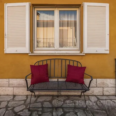 Apartman Secret Garden Liliad -